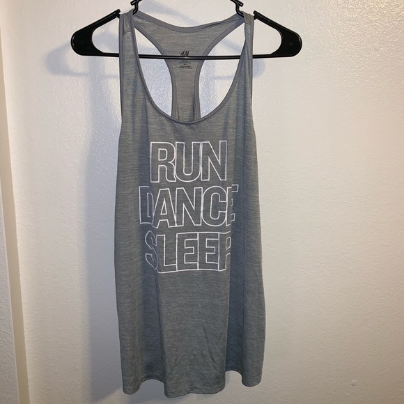 Workout top - Picture 1 of 1